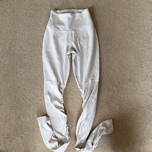 ALO Yoga Cream High-Waist Leggings size XXS